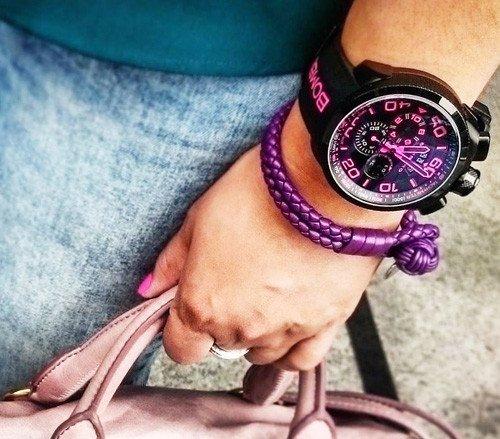 春夏向け時計★BOMBERG BOLT-68 ネオンピンク Bomberg Bolt-68 Black & Neon Pink Watch – Gold Mine Duty Free