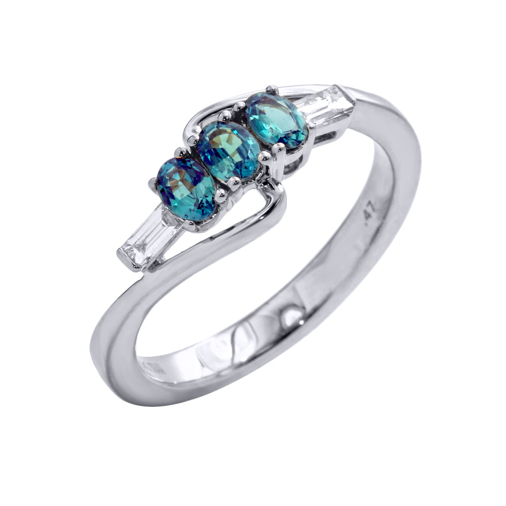 Alexandrite & White Diamonds Ring Set in 18kt White Gold