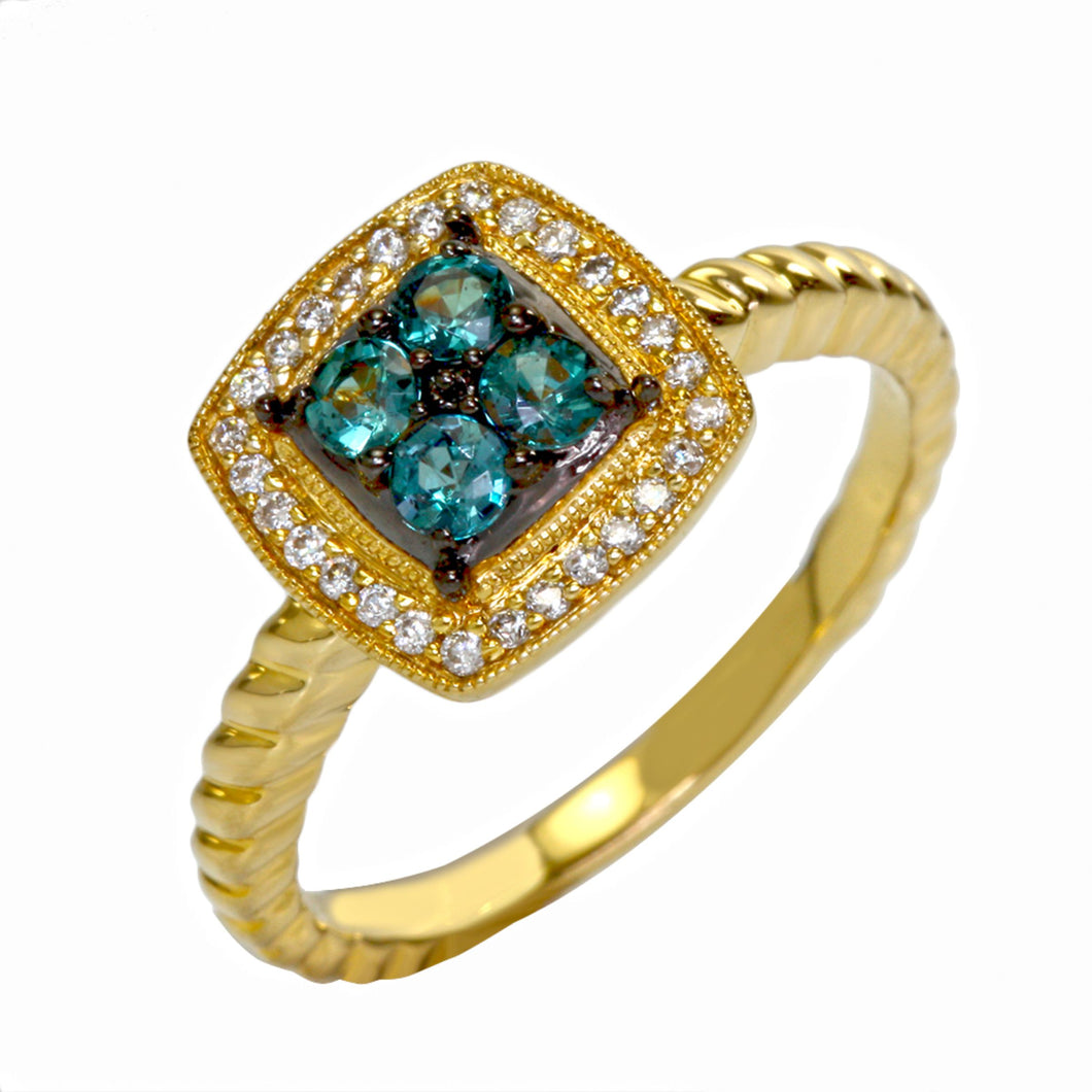 Alexandrite & White Diamonds Ring Set in 18kt Yellow Gold